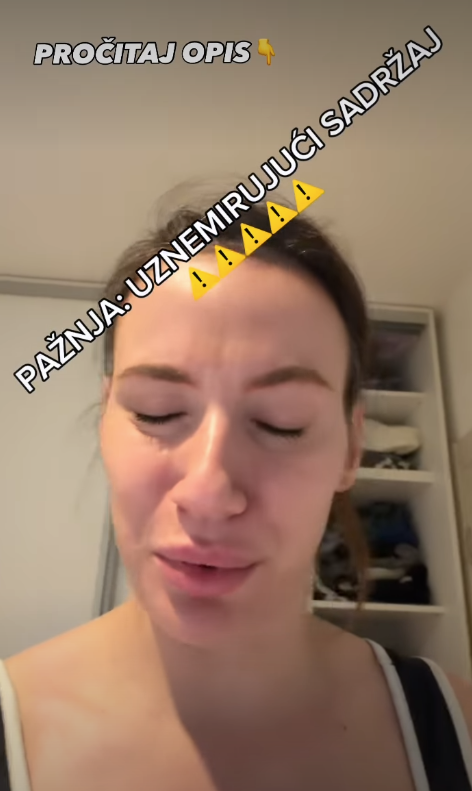 UZNEMIRUJUĆE! JEZIVE SCENE IZ KUPATILA: Kristina objavila snimak na kom Kristijan muči psa - njeno objašnjenje ledi krv u žilama! (FOTO)