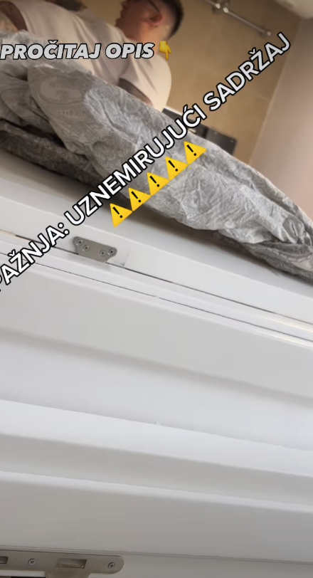 UZNEMIRUJUĆE! JEZIVE SCENE IZ KUPATILA: Kristina objavila snimak na kom Kristijan muči psa - njeno objašnjenje ledi krv u žilama! (FOTO)