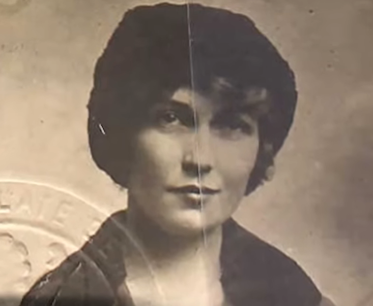 Marion Kuper Hjuit, majka