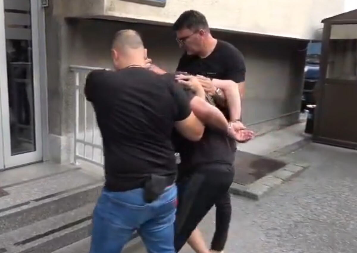 hapšenje pretnje smrću Aleksandar Vučić (4).png
