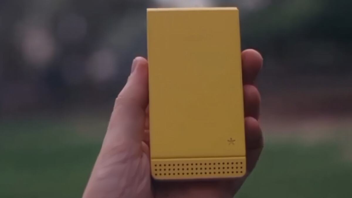 Light Phone Flip (2).jpg