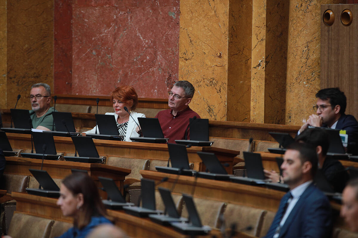 Narodna skupština sednica nepoverenje Vladi skupština Srbije (8).jpg