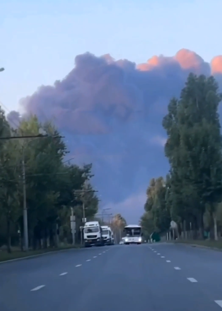 Ukrajina Rusija rat u Ukrajini rat Rusije i Ukrajine Vajldberis Engels Saratov vojni aerodrom napad dronovima na Rusiju (6).png