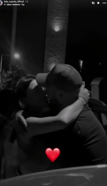 RAZMENJUJU NEŽNOSTI KAO DA IM JE POSLEDNJE Luka podelio intimne trenutke sa trudnom Antiom: Ne skidaju ruke jedno s drugog (FOTO)