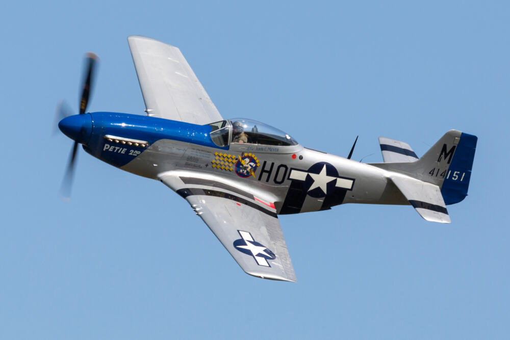 North American P-51 Mustang (1).jpg