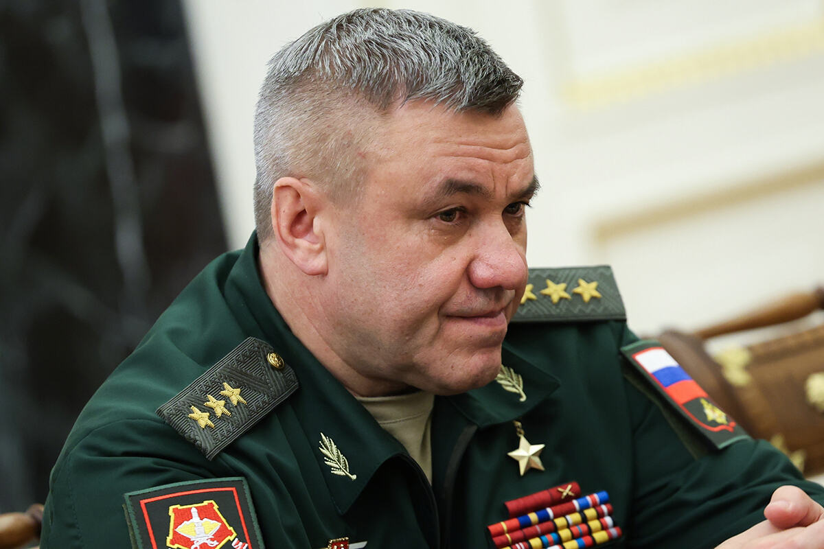 x03 EPA Alexander Kazakov  Sputnik  Kr.jpg