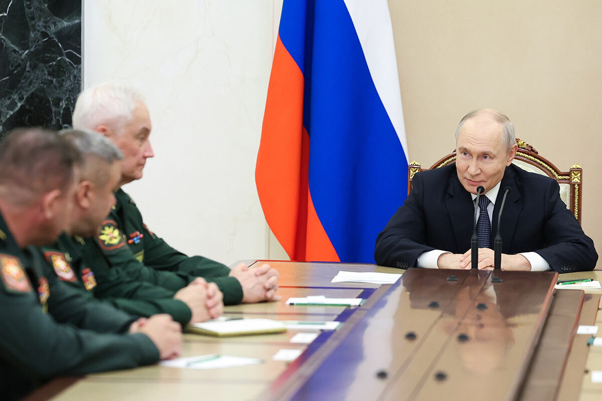 x09 EPA Alexander Kazakov  Sputnik  Kr.jpg