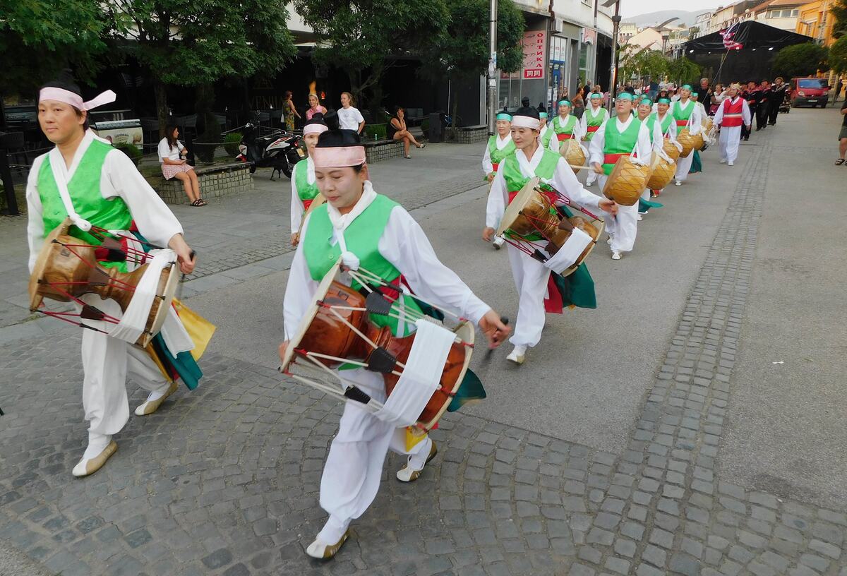 LOZNICA -Grmljavina bubnjeva.jpg