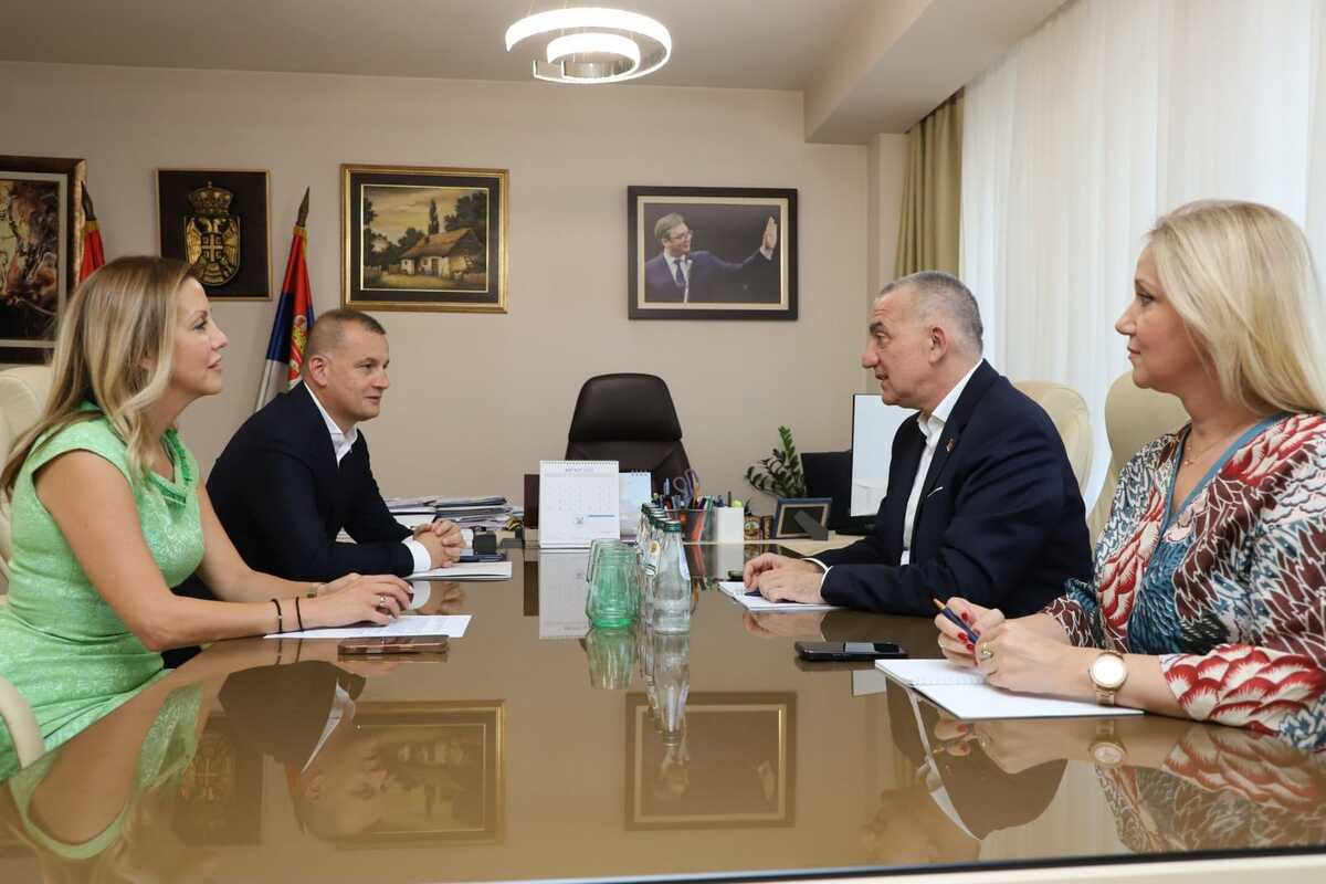 Nenad Vujić Ivana Josifović