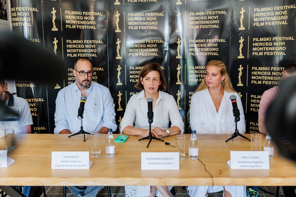 Press (2).jpg