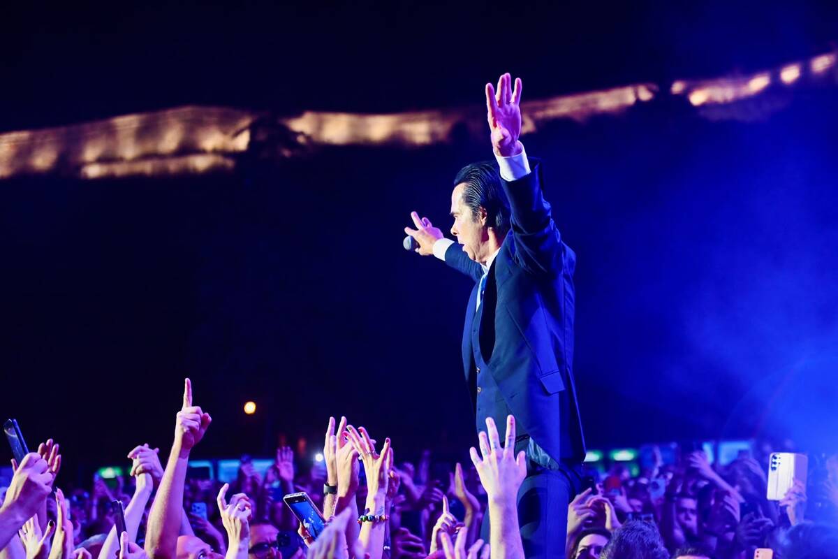 Nik Kejv Koncert (15).jpeg