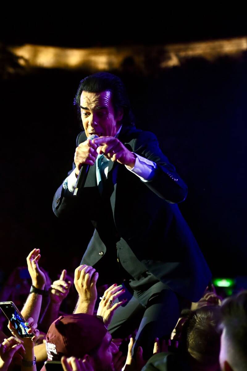 Nik Kejv Koncert (20).jpeg