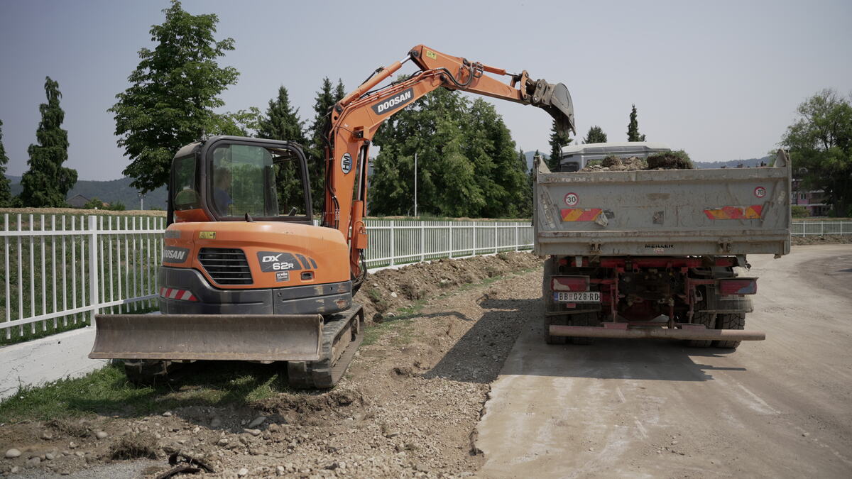 bajina-basta-stadio-obilazak-glisic-fotorina3.JPG