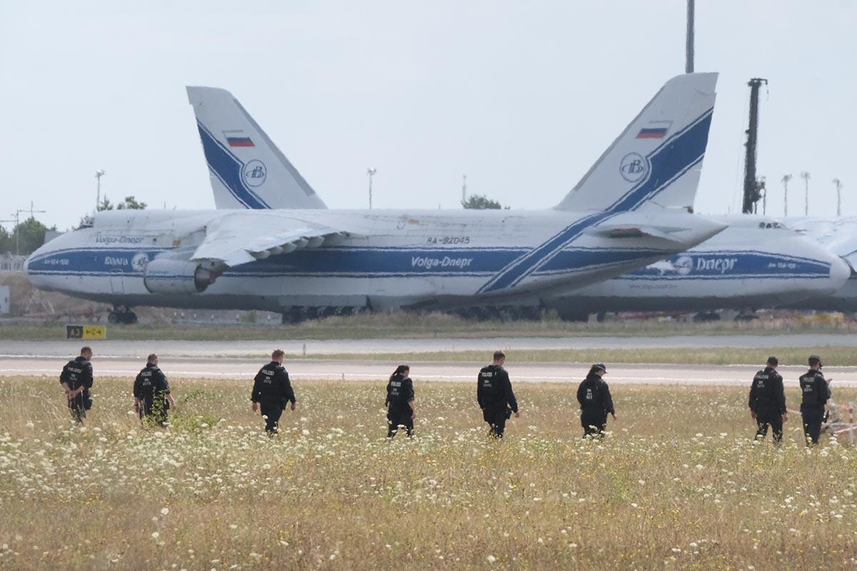 Nemačka Lajpcig aerodrom policija (7).jpg