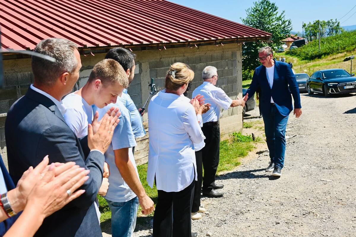 Aleksandar Vučić selo Kušići (7).jpeg