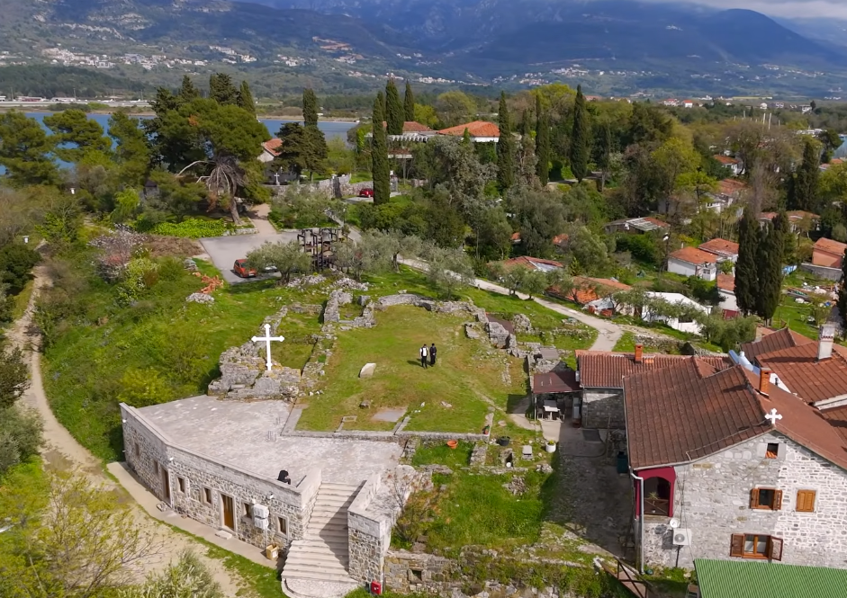 Miholjska Prevlaka i mošti Prevlackih mučenika  (4).png