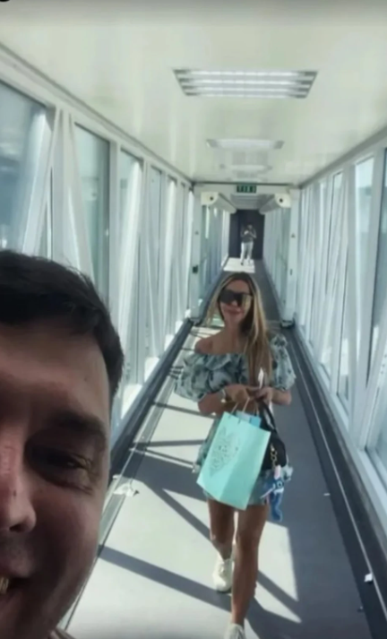 UZELA 50.000 EVRA U ELITI, PA NAPRAVILA GALA SLAVLJE Zavirite na rođendan Aneli Ahmić: Tu su i poznata imena (VIDEO)