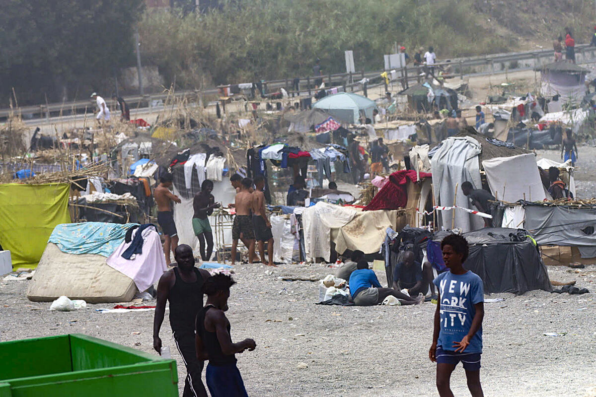 Španija Seuta migranti (6).jpg