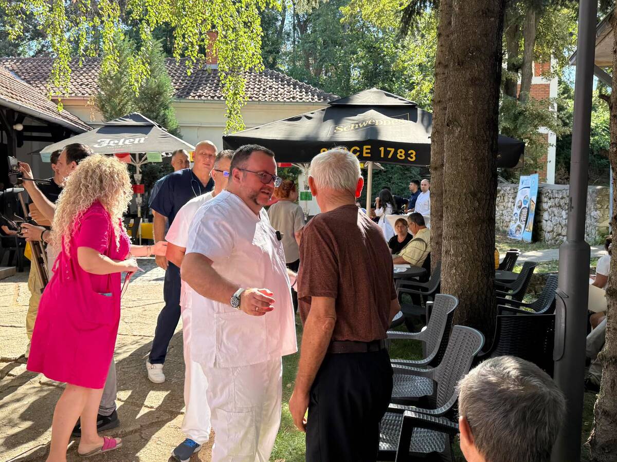 Doktor Milan Lazarević, UKC Niš, preventivni pregledi (1).jpg
