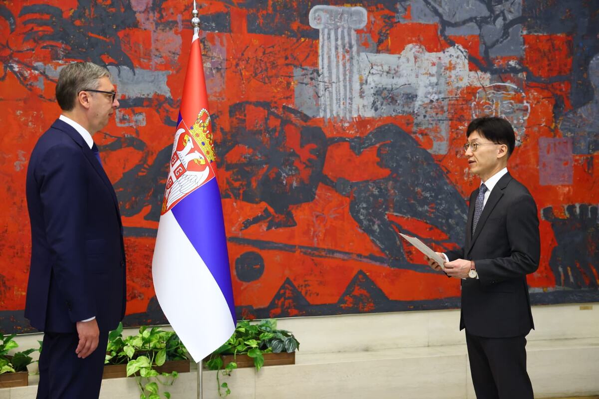 Aleksandar Vučić (2).jpeg