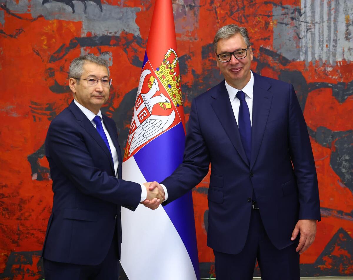 Aleksandar Vučić Bolat Imanbajev, ambasador Republike Kazahstan (8).jpeg