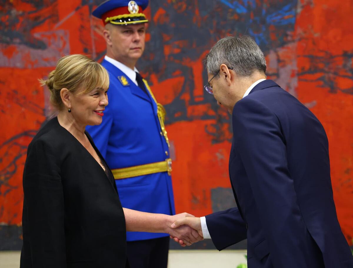 Aleksandar Vučić Bolat Imanbajev, ambasador Republike Kazahstan (14).jpeg