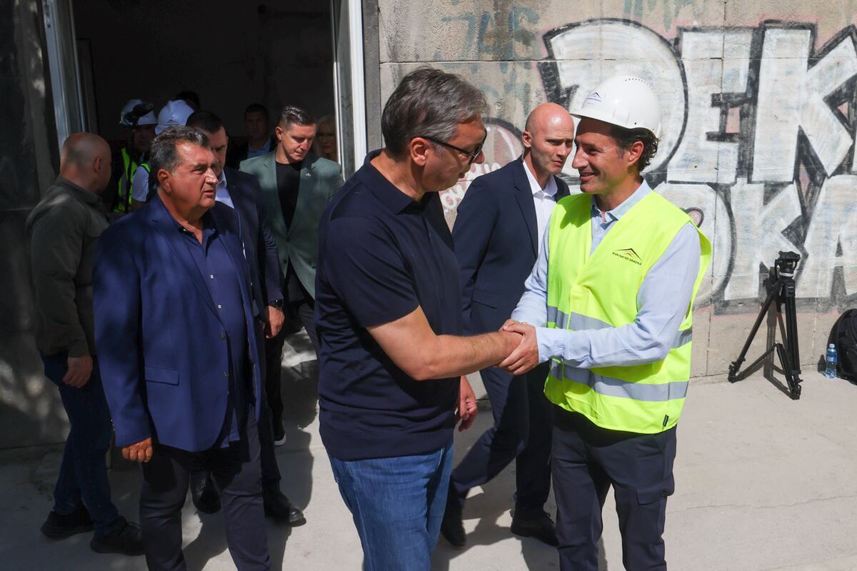 Aleksandar Vučić Ginekološka klinika GAK Klinika za ginekologiju i akušerstvo (2).jpeg