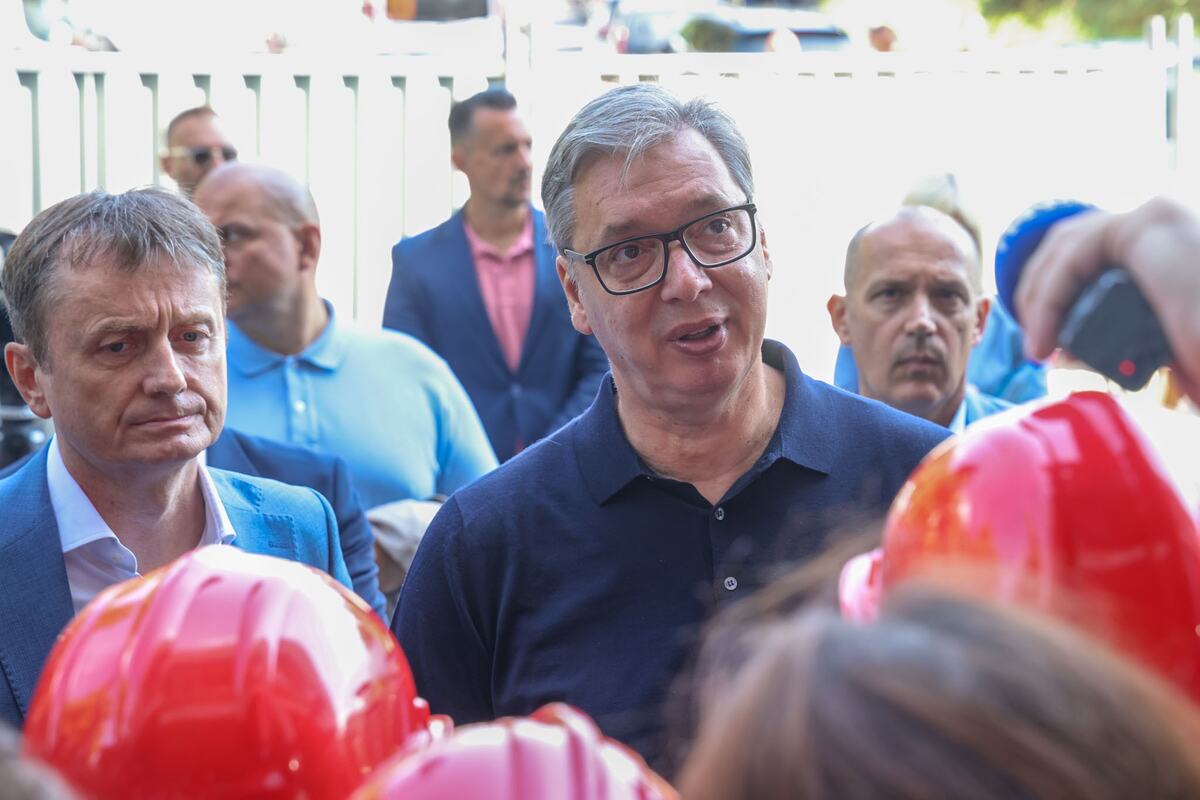 Aleksandar Vučić Tiršova 2 (1).jpeg