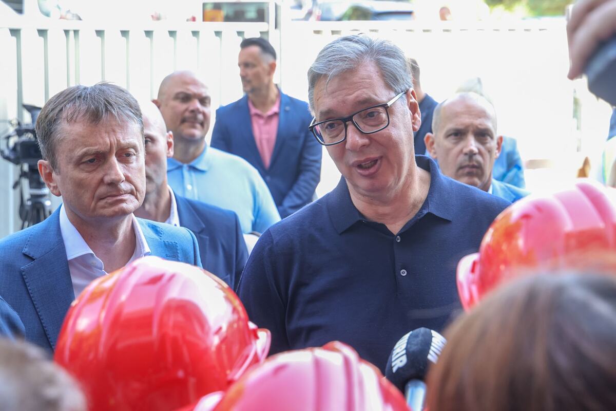 Aleksandar Vučić Tiršova 2 (2).jpeg