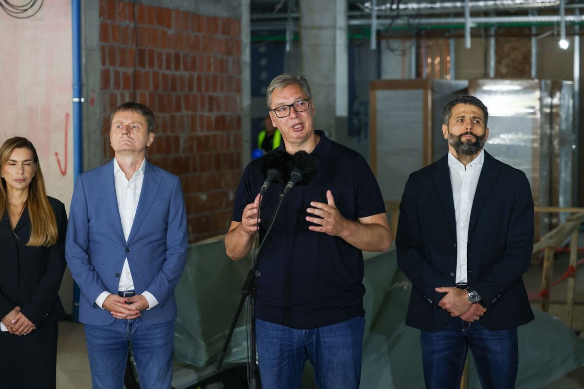 Aleksandar Vučić Tiršova 2 (6).jpeg