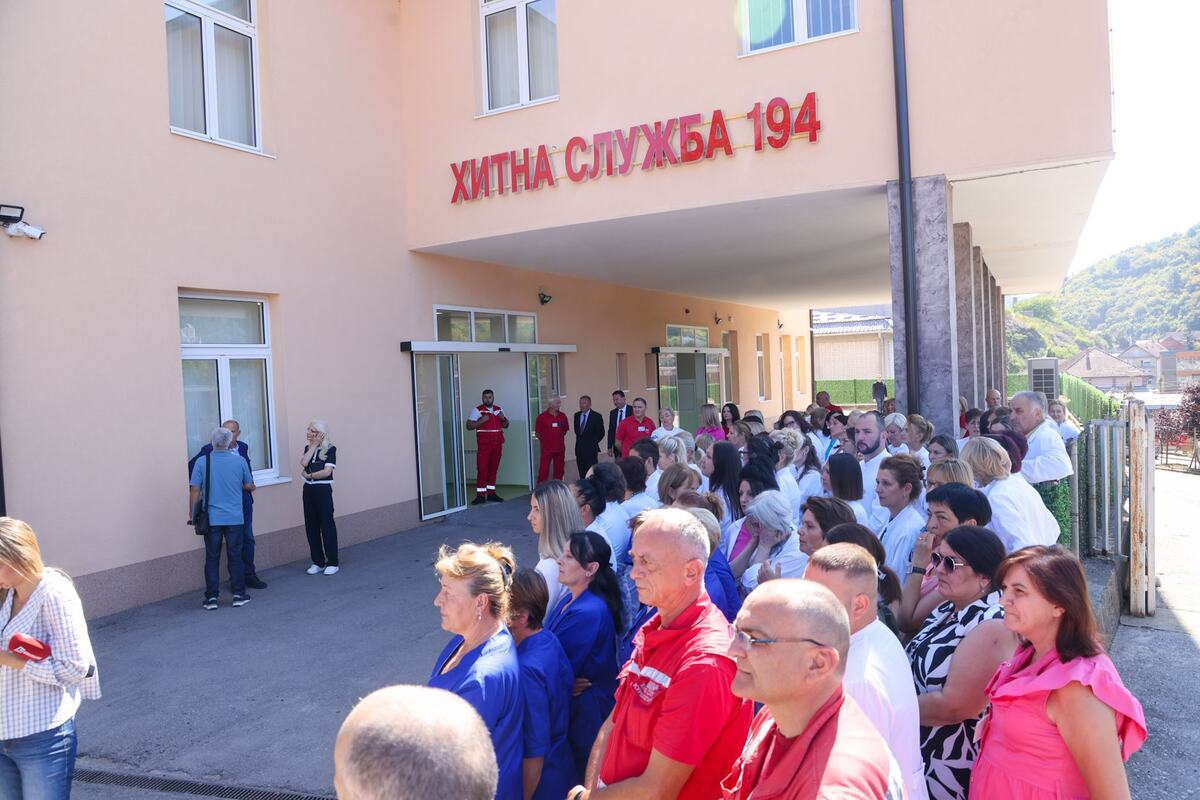 Jablanički okrug Aleksandar Vučić Kuršumlija Zgrada Službe hitne pomoći pri Domu zdravlja (13).jpeg