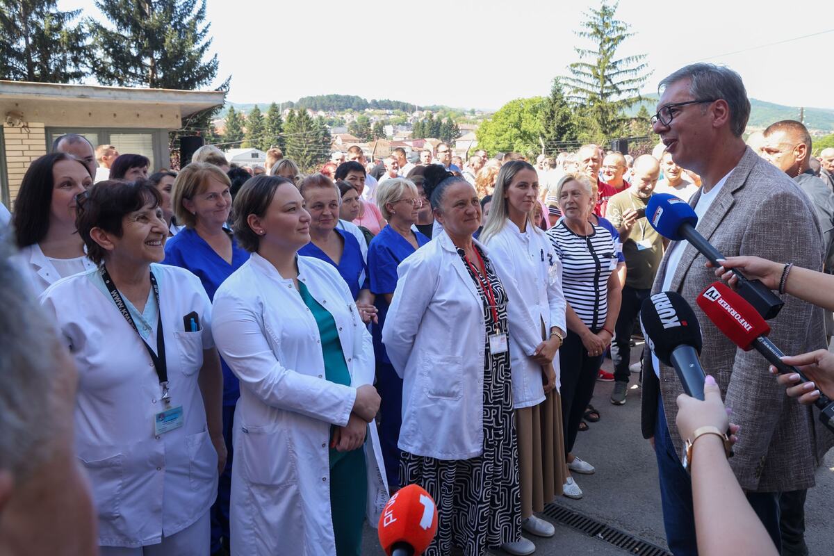 Jablanički okrug Aleksandar Vučić Kuršumlija Zgrada Službe hitne pomoći pri Domu zdravlja (10).jpeg