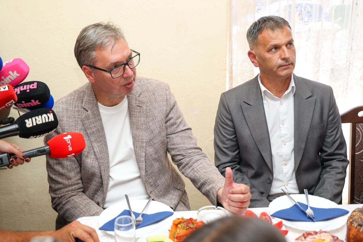 Jablanički okrug Aleksandar Vučić Blace porodica Veljič (16).jpeg