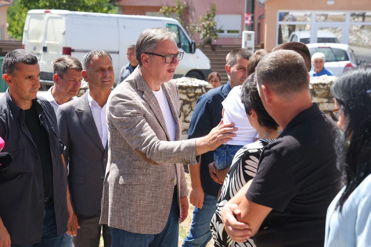 Jablanički okrug Aleksandar Vučić Blace porodica Veljič (22).jpeg