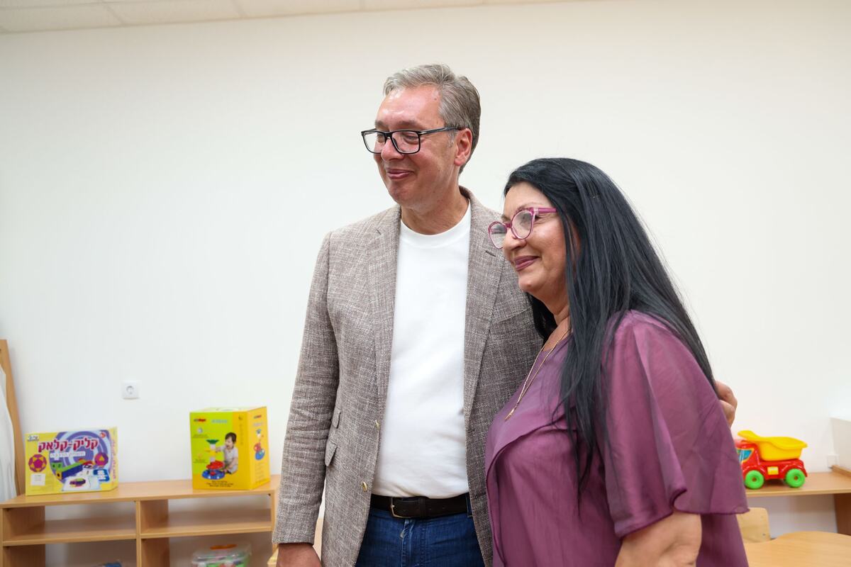 Aleksandar Vučić Prokuplje vrtić Čarolija  (2).jpeg
