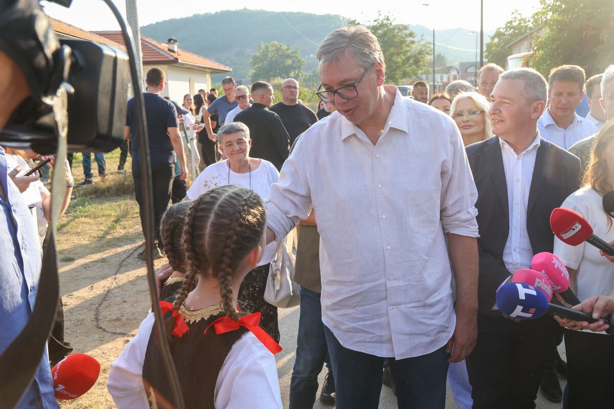 Aleksandar Vučić  (1).jpeg