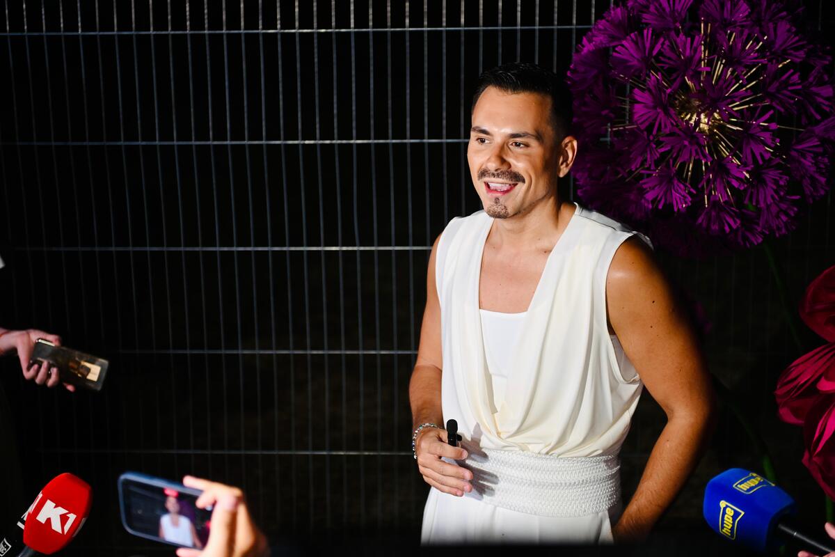 ZAVIRITE NA "DRAGI BRAVO" FESTIVAL Sve je spremno za veliku žurku, Bojan i Indi sijaju, ona otkrila koliko je ponosna (FOTO, VIDEO)