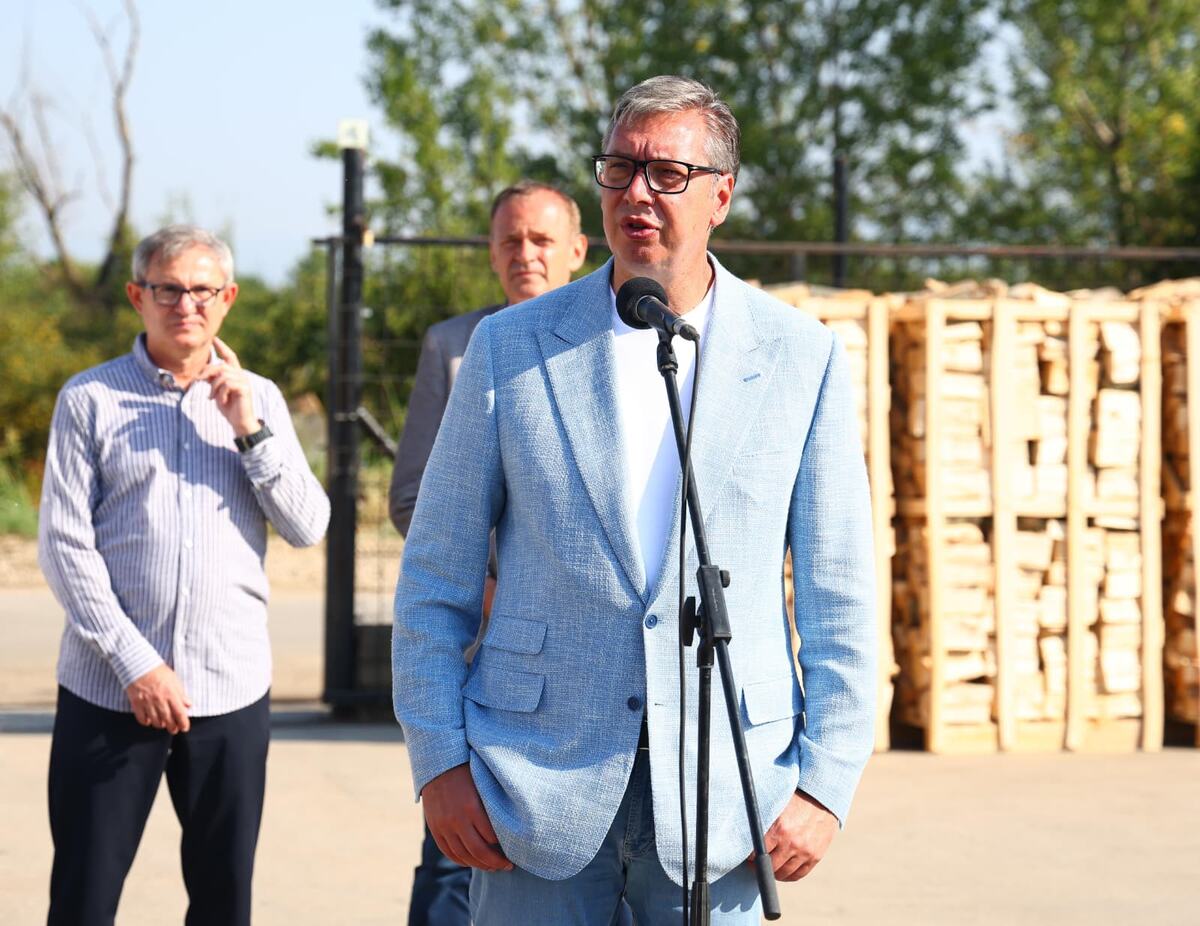 Aleksandar Vučić Leskovac Viktor Pelet Guberevac (8).jpeg