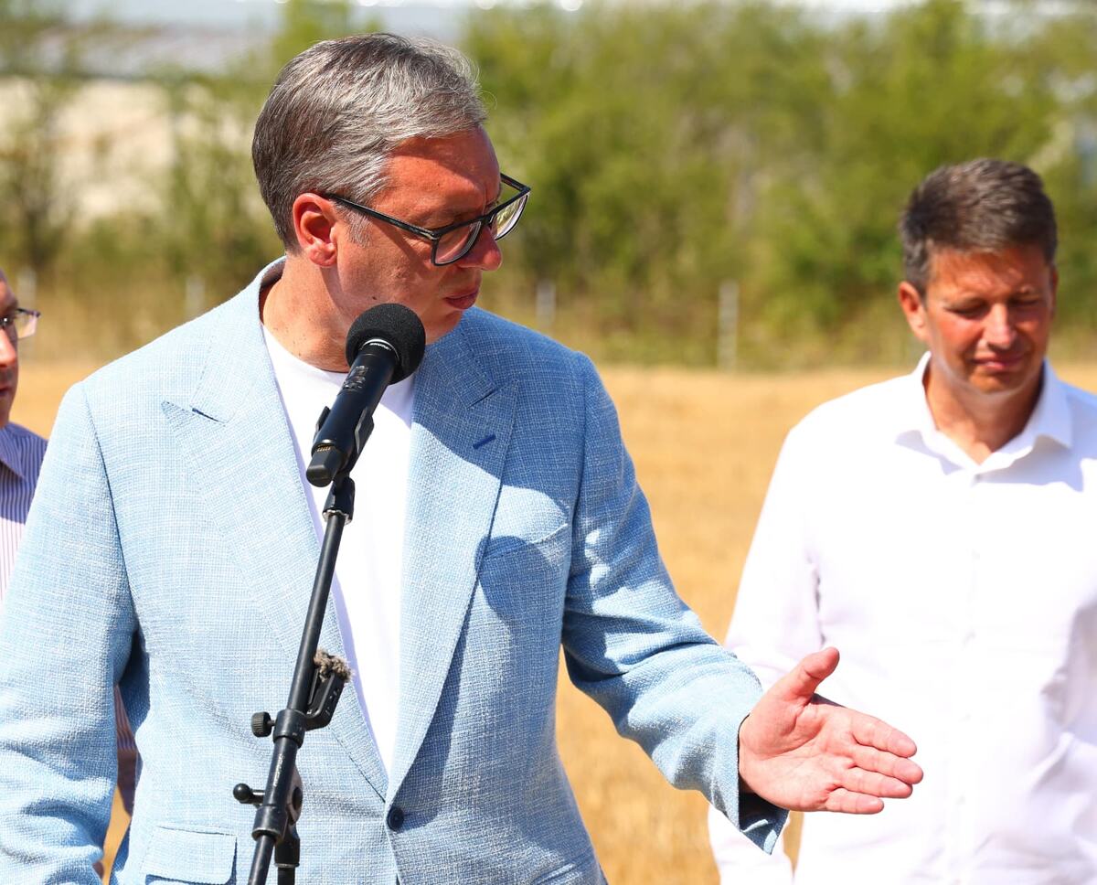 Aleksandar Vučić Mitel Astra Vladičin Han Prekodolce (13).jpeg