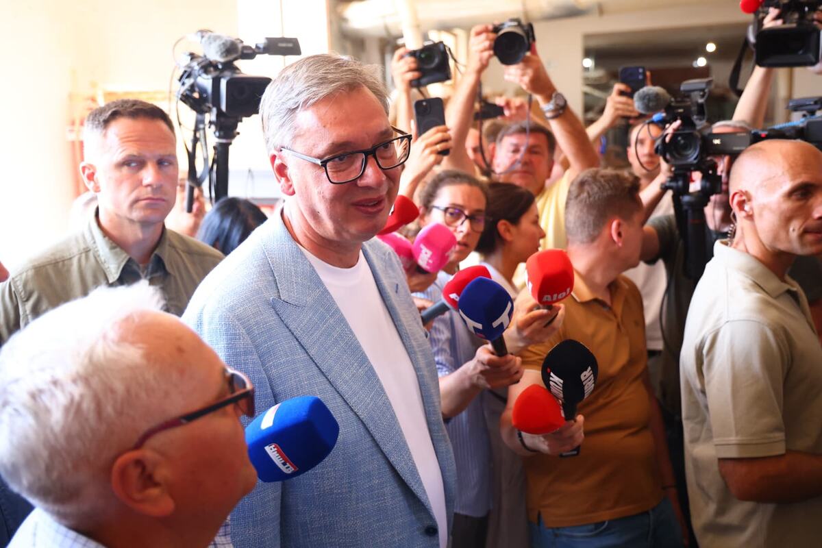 Aleksandar Vučić Mitel Astra Vladičin Han Prekodolce (6).jpeg