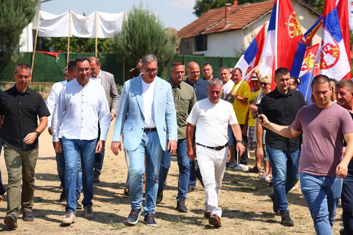 Aleksandar Vučić selo Lopardince (15).jpeg