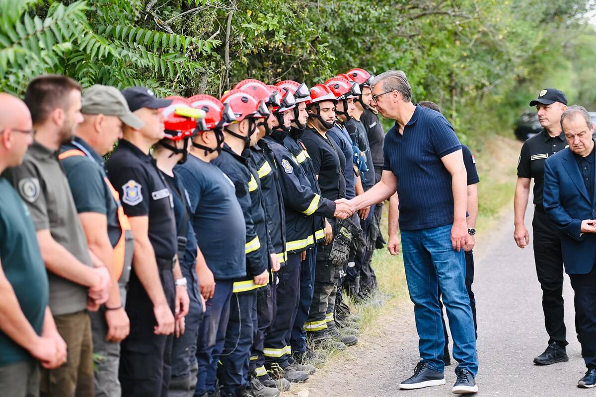 Aleksandar Vučić Deliblatska peščara (30).jpeg