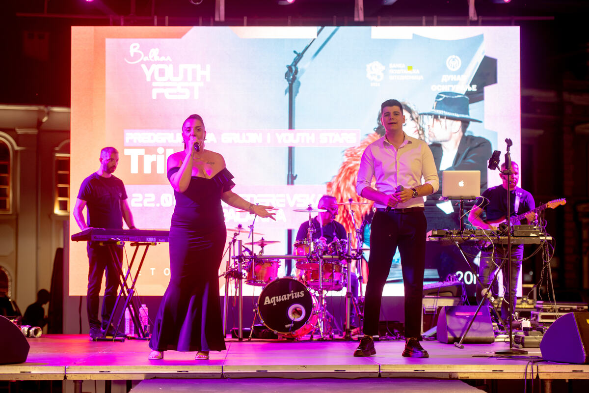 LiveProduction1YouthSPHighlight-1.jpg