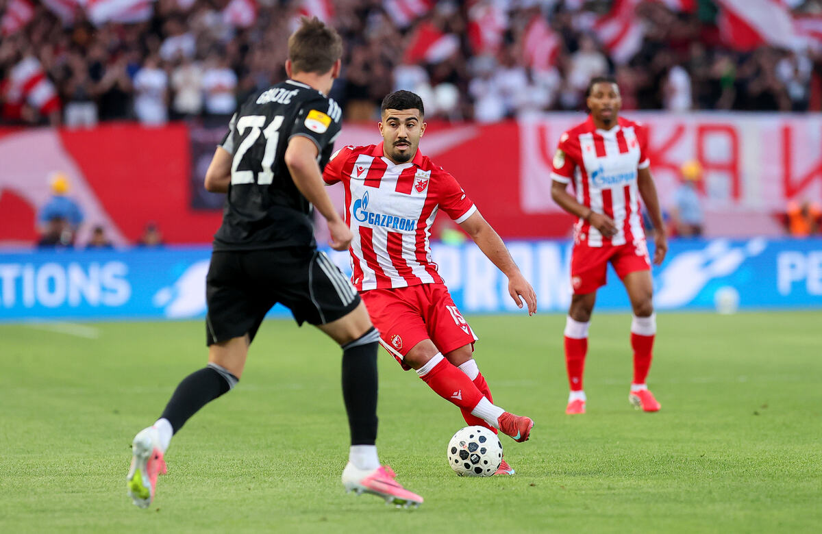 zvezda-cukaricki-52783591.JPG