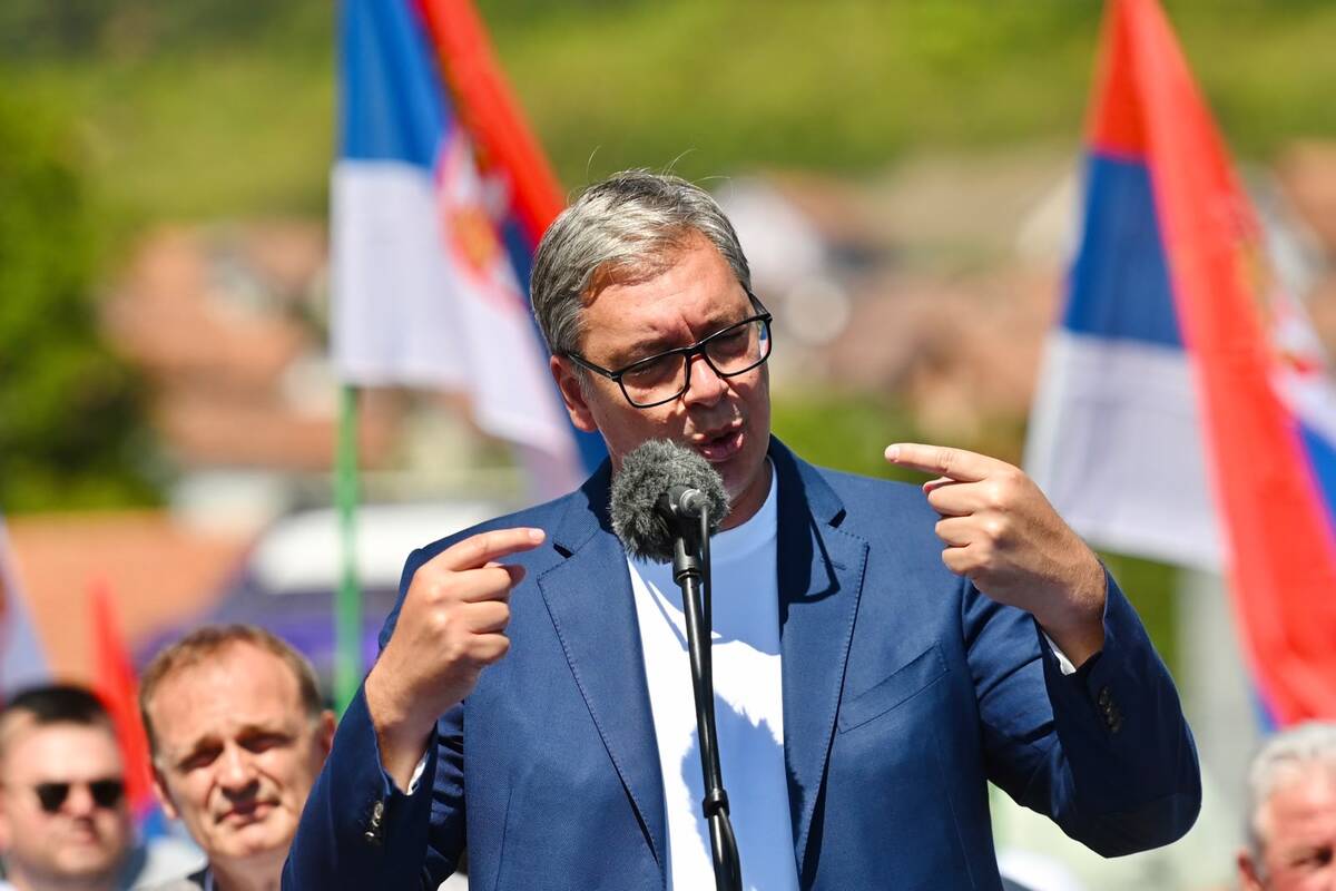 Aleksandar Vučić (12).jpeg