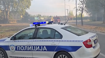 požar Novi Sad industrijska zona magacin D express (3).png