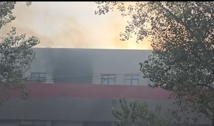 požar Novi Sad industrijska zona magacin D express (4).png