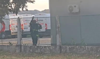 požar Novi Sad industrijska zona magacin D express (8).png