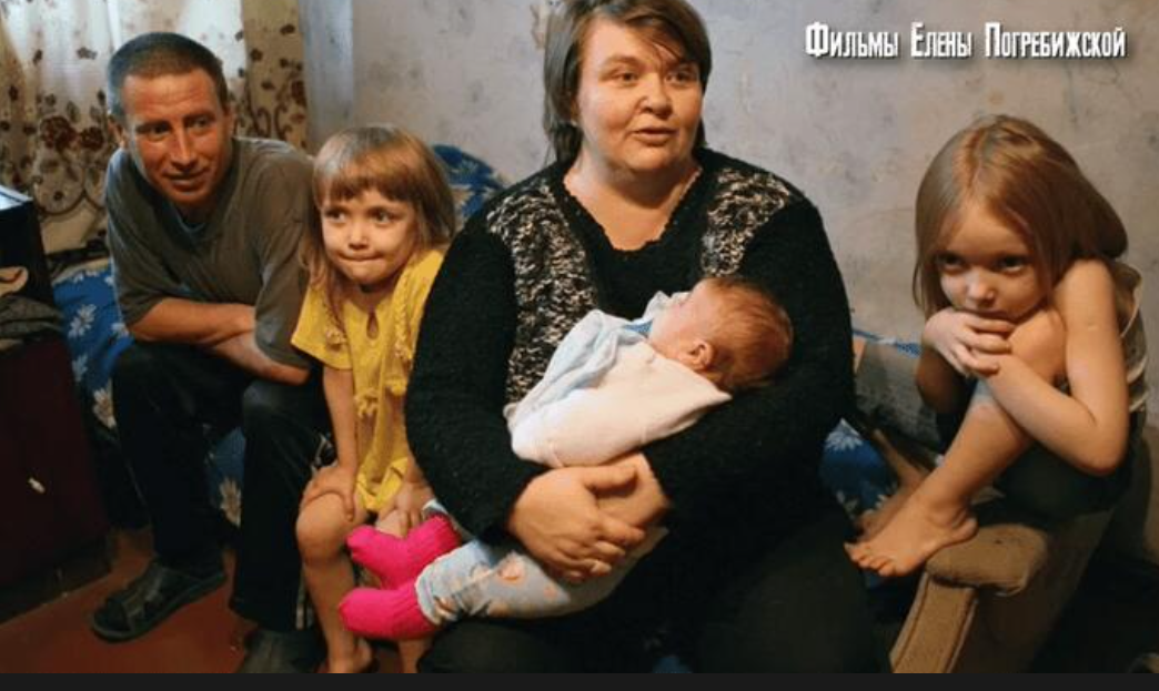 Nađa Halina, beba koja je na rođenju imala sedam kilograma i 750 grama.PNG