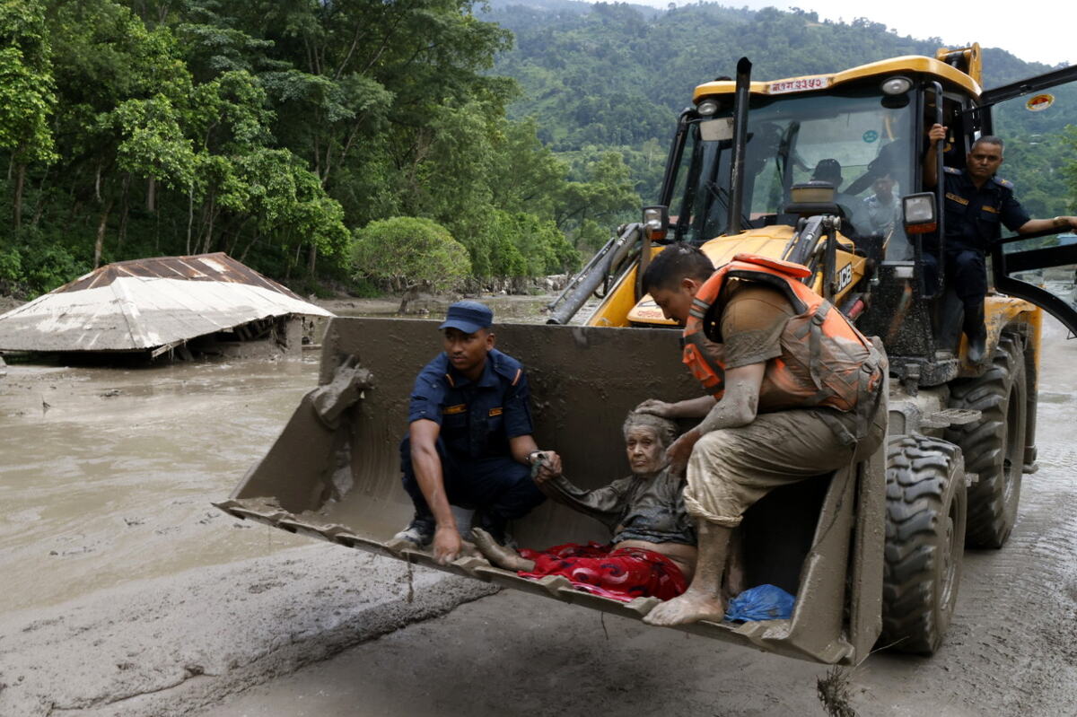 Nepal poplave (8).jpg